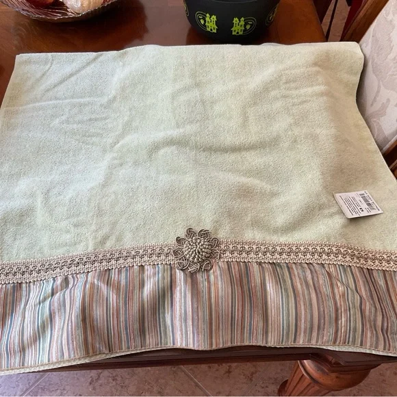 Avanti Braided Cuff Sage Medallion Stripe Towel Set, 7 towels NWT - Picture 10 of 16